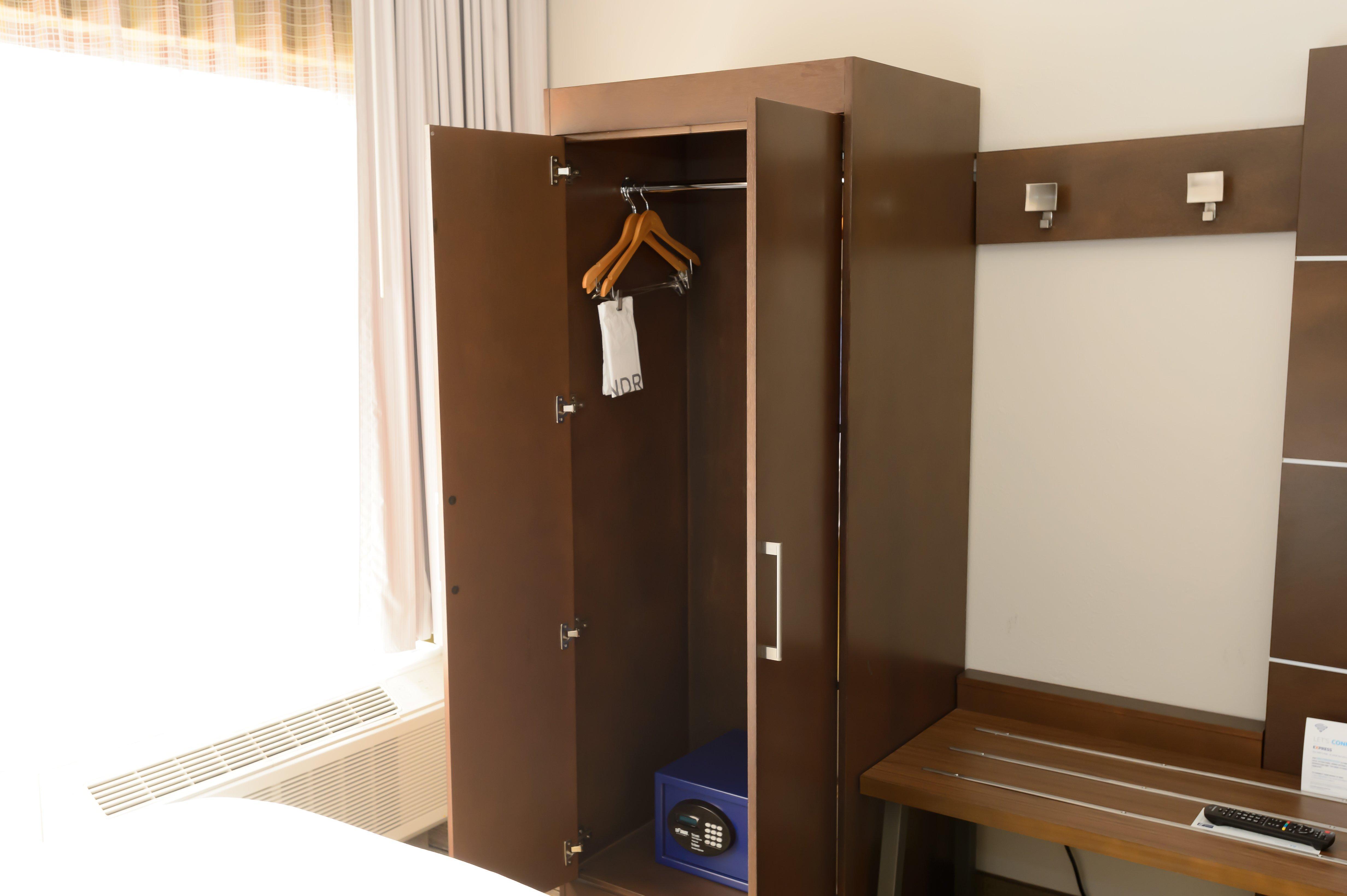 Holiday Inn Express Hillsborough-Durham Area By Ihg Exteriör bild